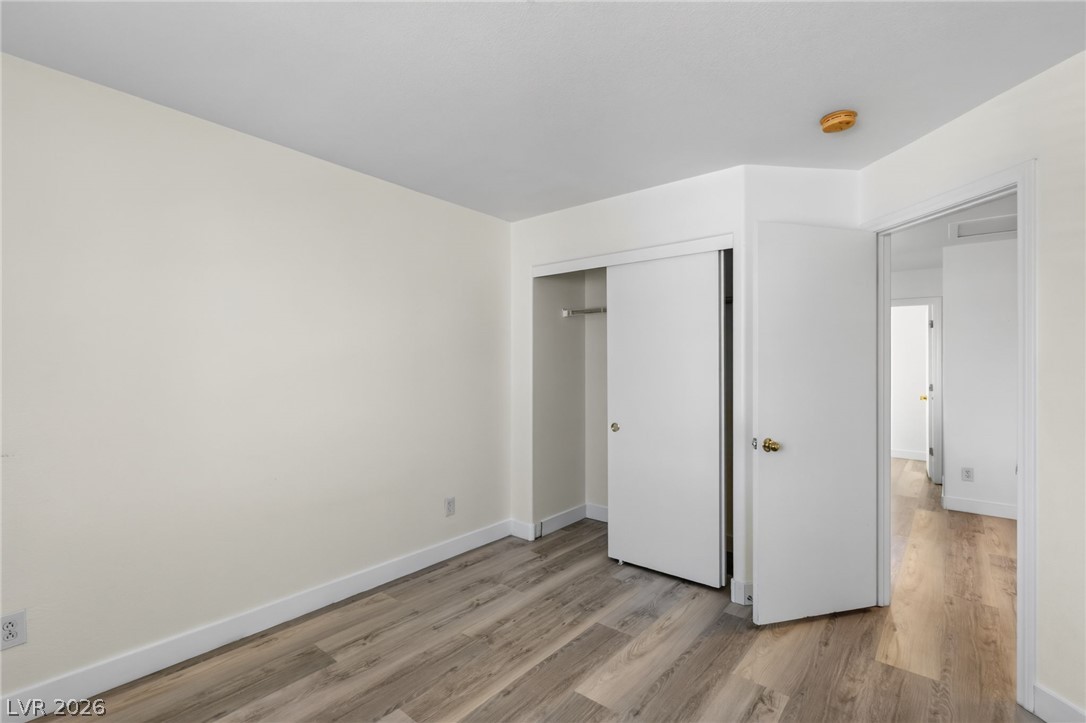 9511 Spring Blush Avenue Las Vegas NV 89148