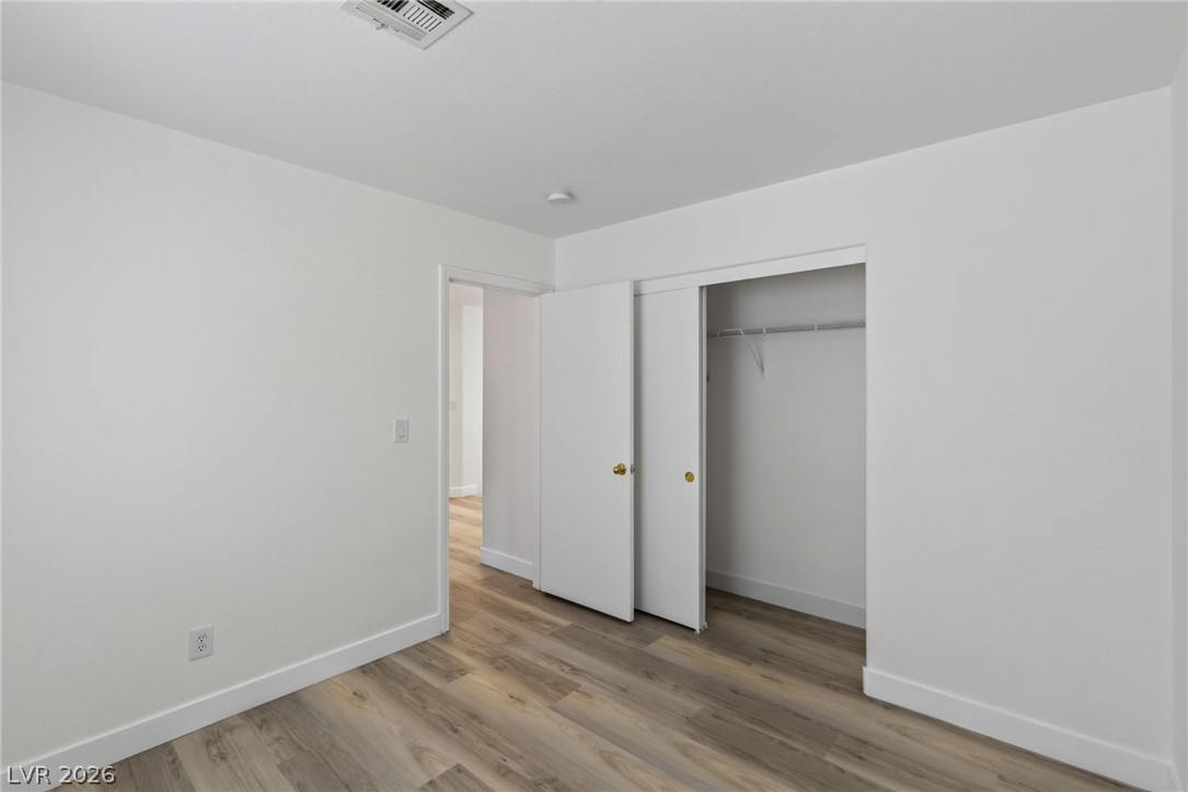 9511 Spring Blush Avenue Las Vegas NV 89148