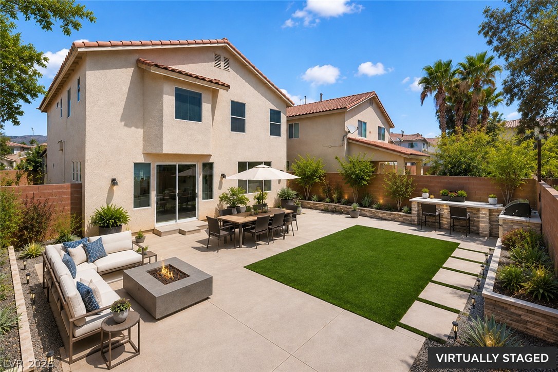 9511 Spring Blush Avenue Las Vegas NV 89148