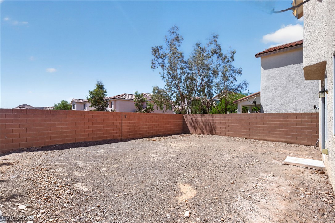 9511 Spring Blush Avenue Las Vegas NV 89148
