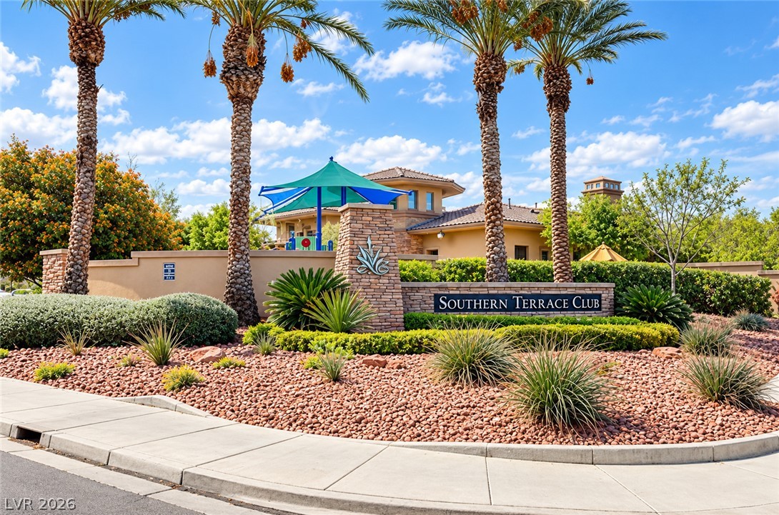 9511 Spring Blush Avenue Las Vegas NV 89148