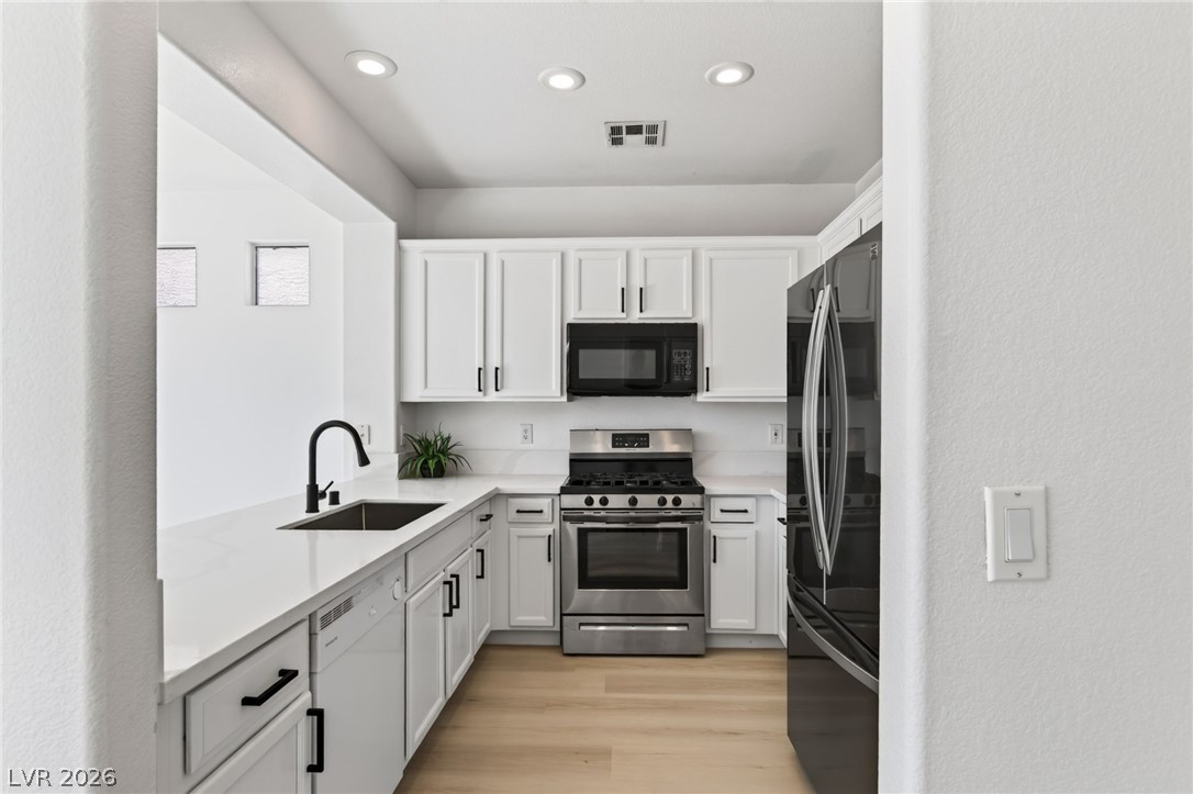 9511 Spring Blush Avenue Las Vegas NV 89148