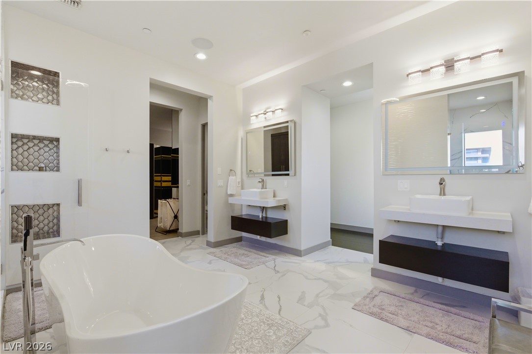 2790 La Bella Court Henderson NV 89052