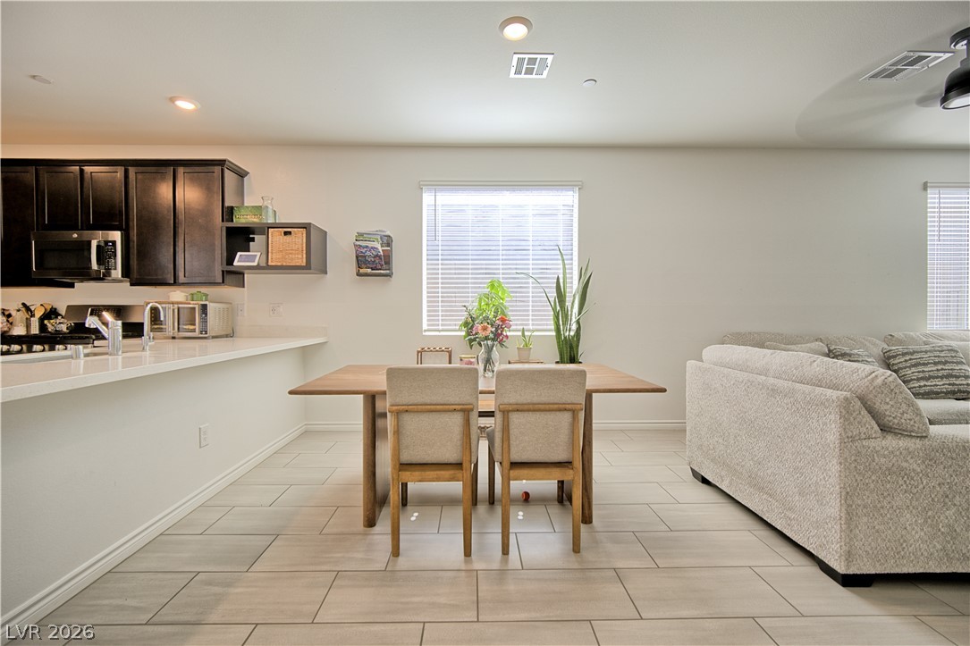 9447 Elmhurst Ridge Avenue Las Vegas NV 89143