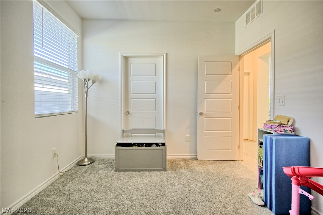 9447 Elmhurst Ridge Avenue Las Vegas NV 89143