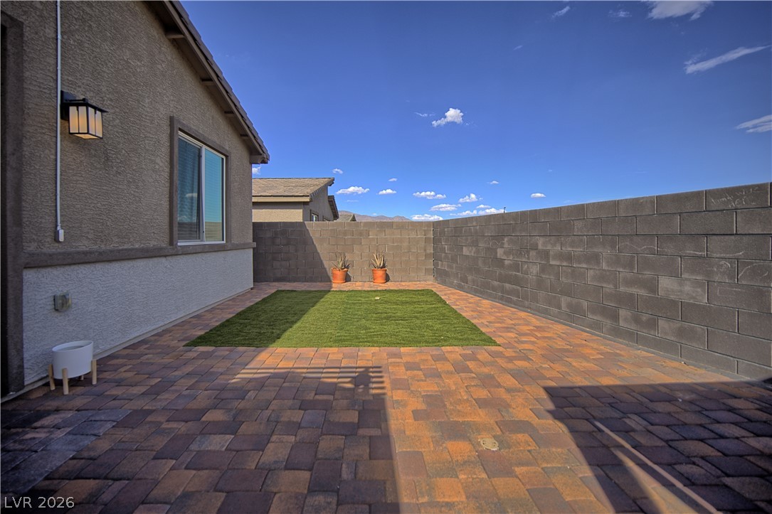 9447 Elmhurst Ridge Avenue Las Vegas NV 89143