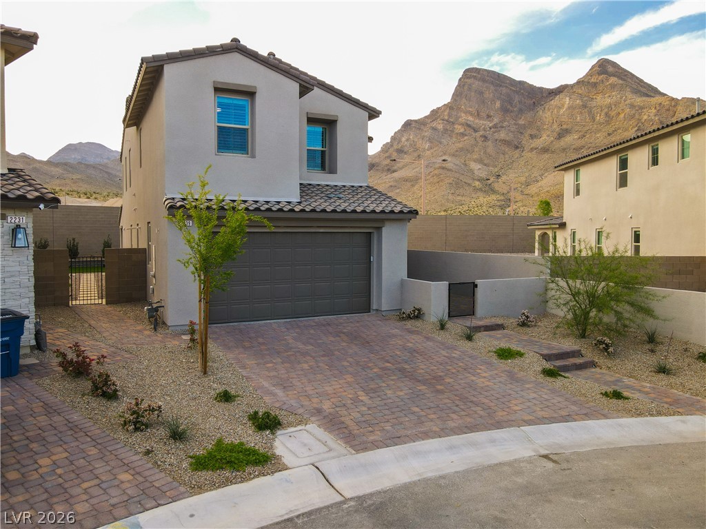 2239 Thunderbird Street Las Vegas NV 89138