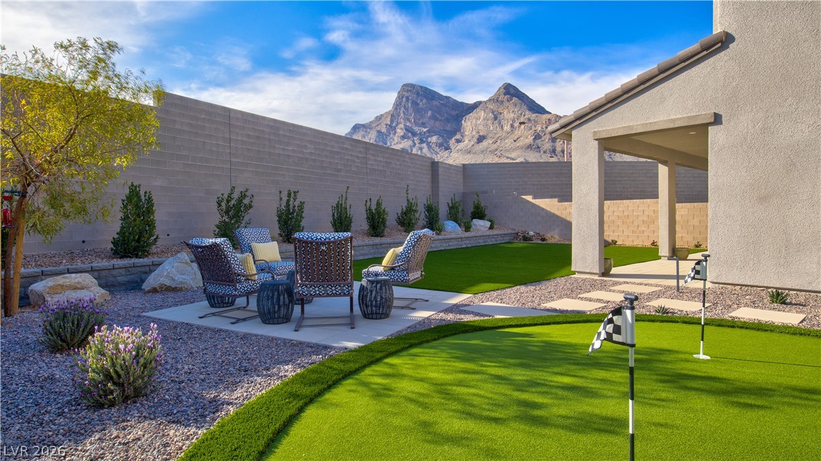 2239 Thunderbird Street Las Vegas NV 89138