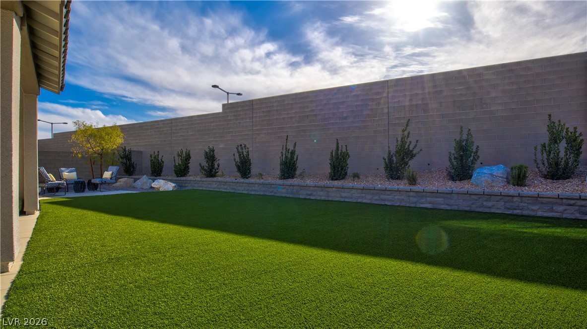 2239 Thunderbird Street Las Vegas NV 89138