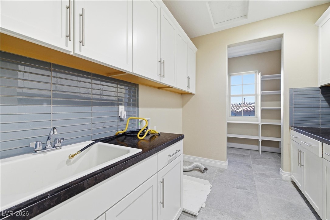 84 Olympia Chase Drive Las Vegas NV 89141