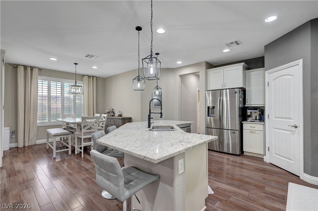 7694 Canyon Diablo Road Las Vegas NV 89179