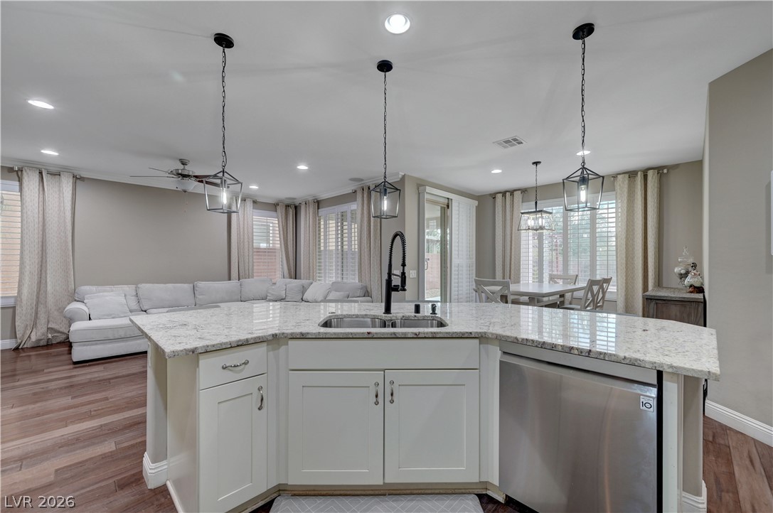 7694 Canyon Diablo Road Las Vegas NV 89179