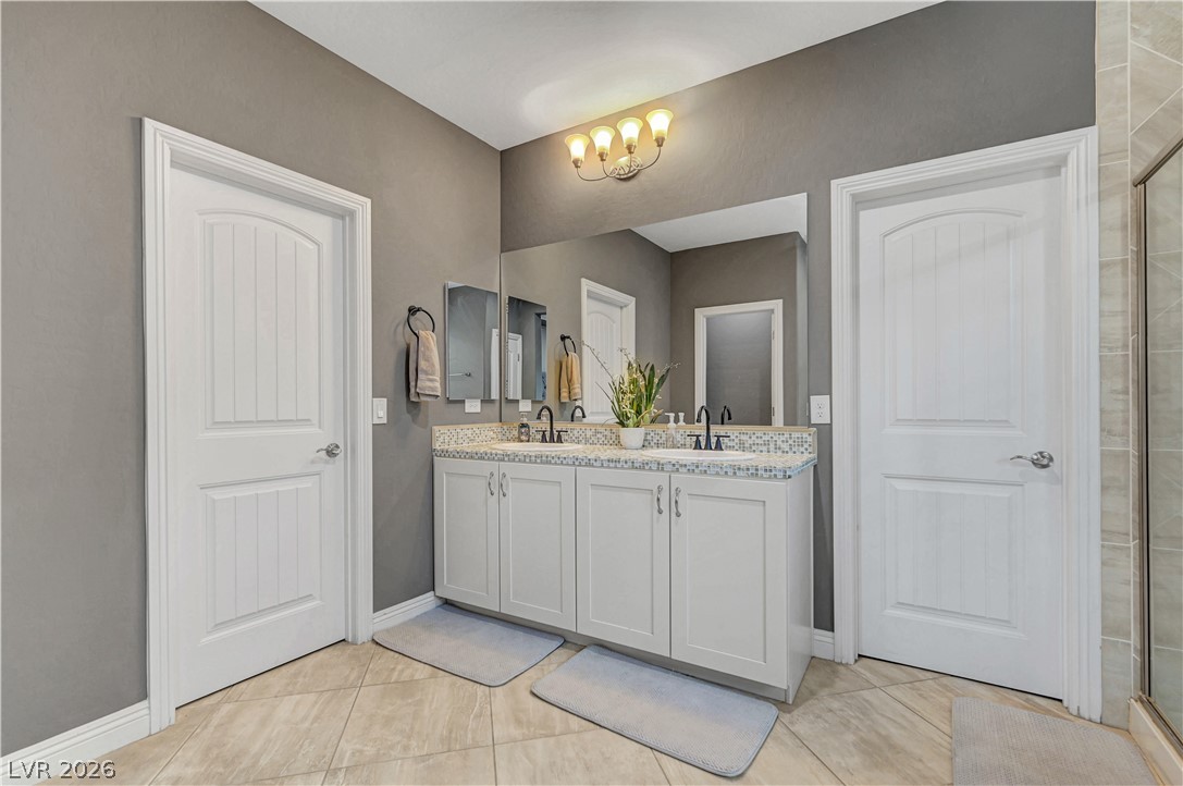 7694 Canyon Diablo Road Las Vegas NV 89179