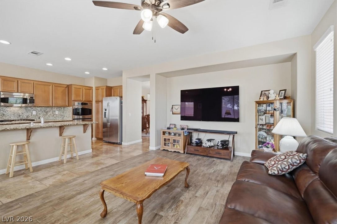 10311 Bush Mountain Avenue Las Vegas NV 89166
