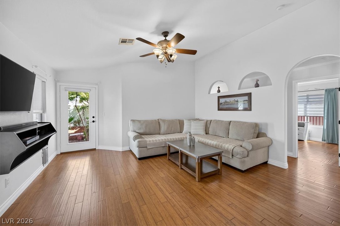9686 Giddings Avenue Las Vegas NV 89148