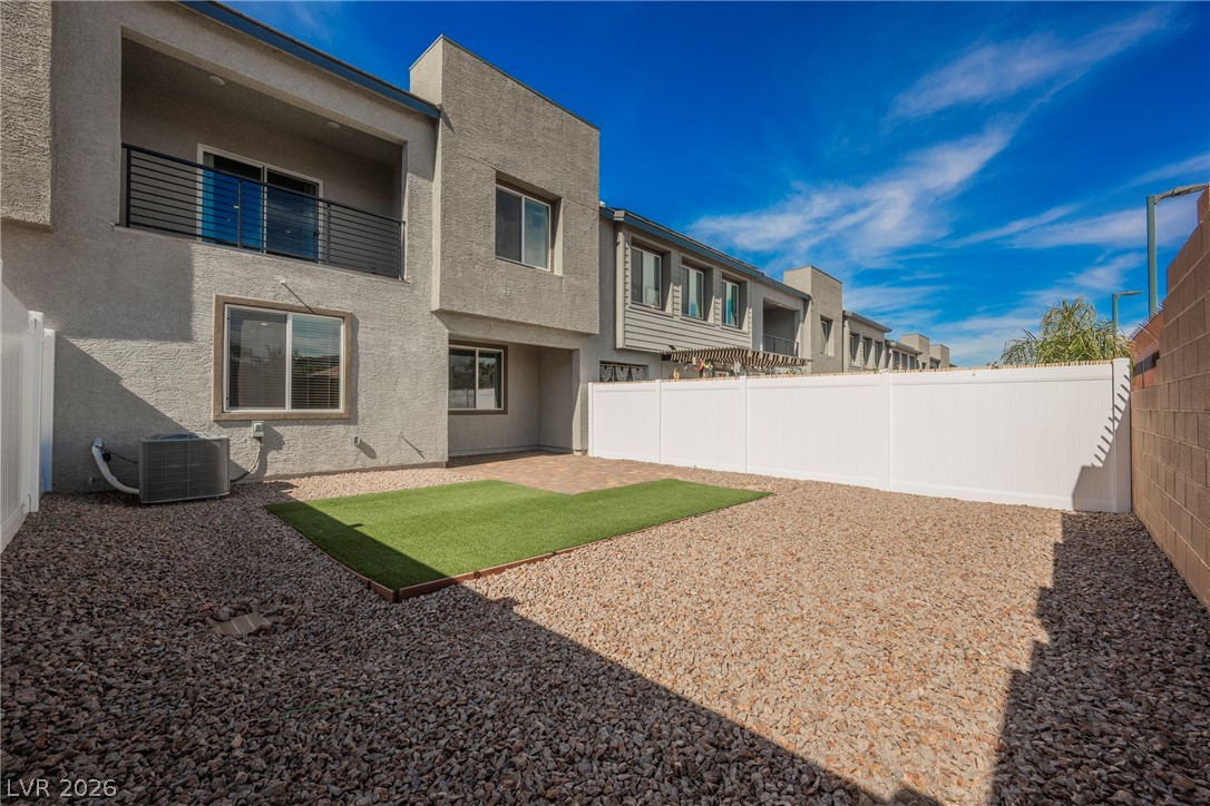 1048 Gabriela Ridge Lane Henderson NV 89002
