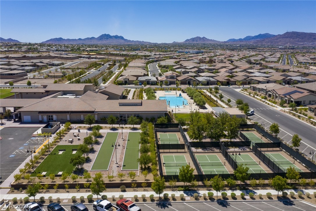 676 Otter Brook Street Henderson NV 89011