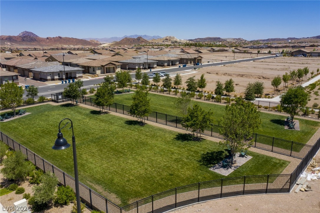 676 Otter Brook Street Henderson NV 89011