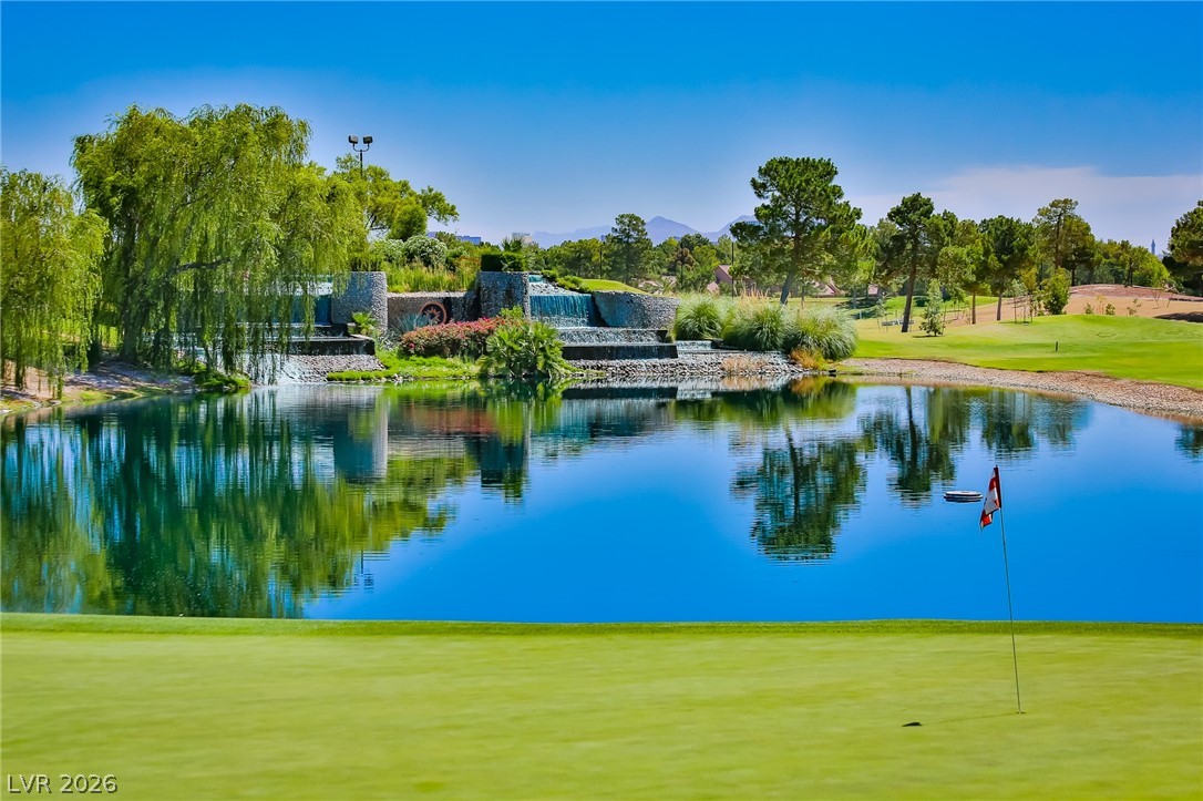 5121 Kapalua Lane Las Vegas NV 89113