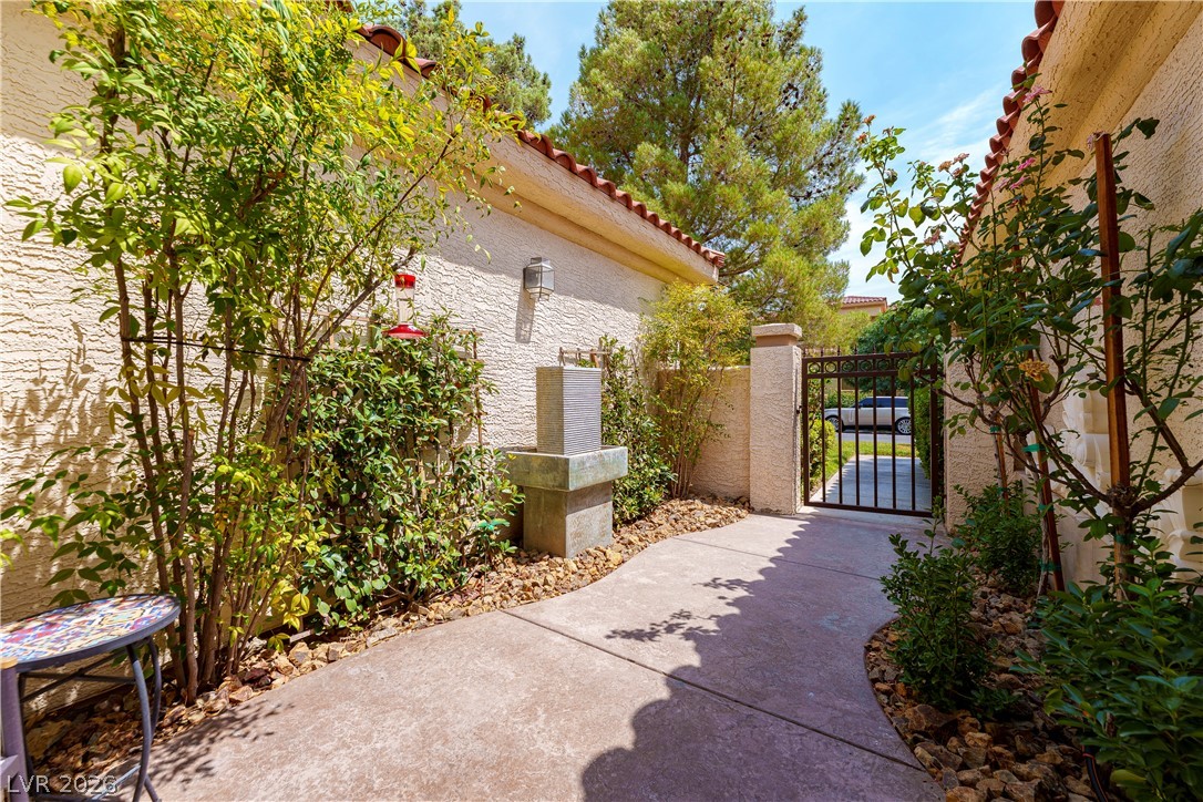 5121 Kapalua Lane Las Vegas NV 89113