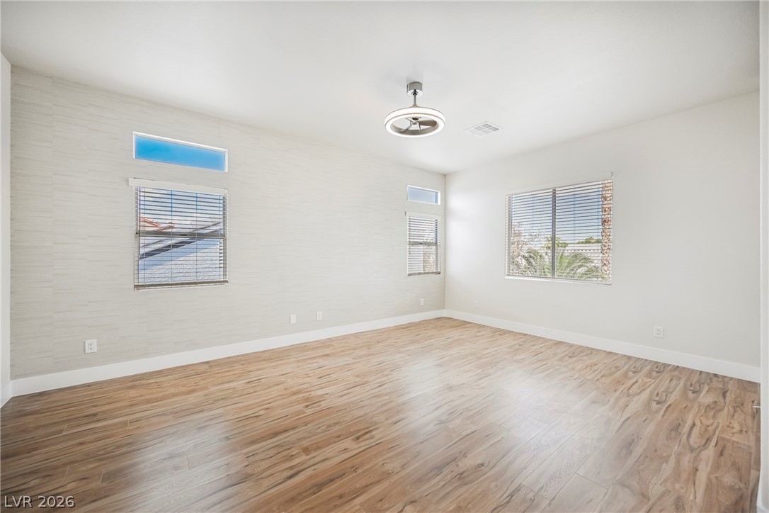 7464 Forestdale Court Las Vegas NV 89120