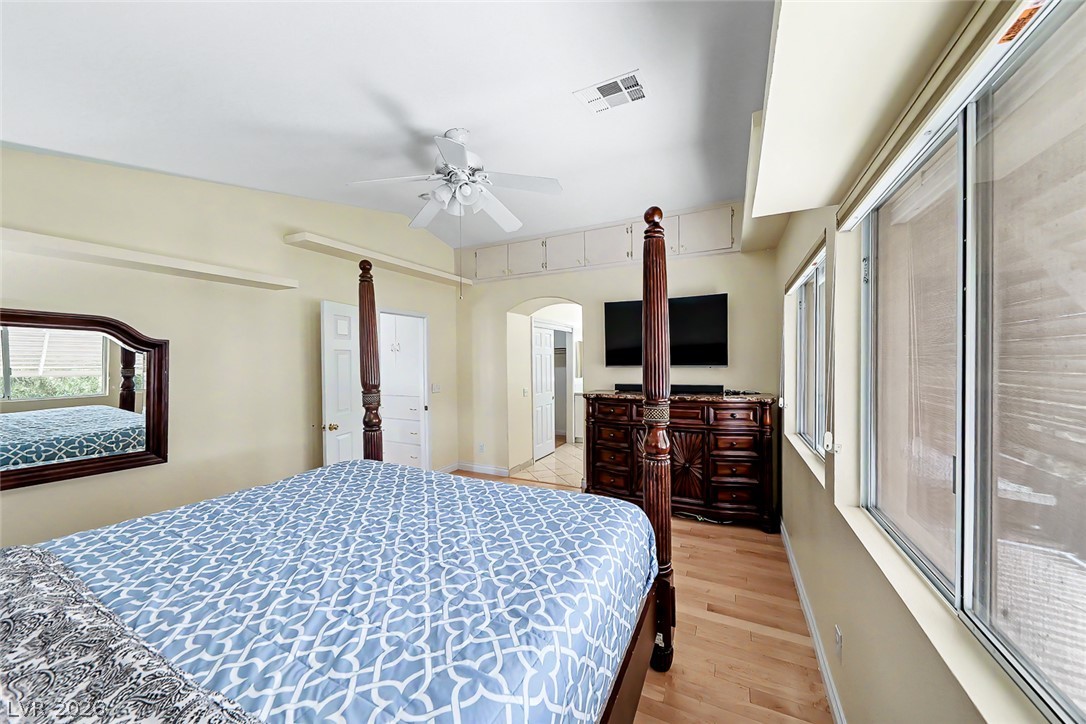 9594 Parvin Street Las Vegas NV 89123