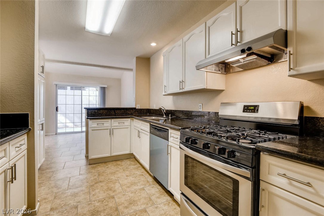 7712 Bauble Avenue Las Vegas NV 89128