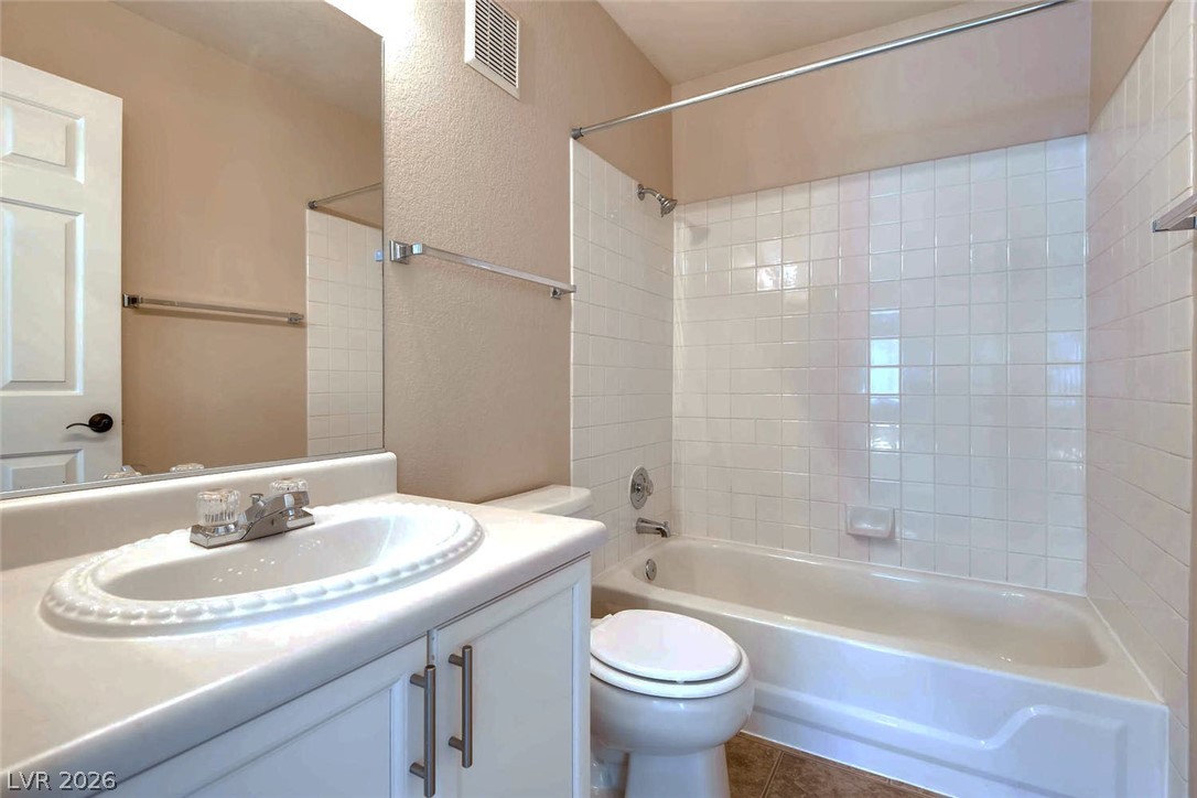 7712 Bauble Avenue Las Vegas NV 89128