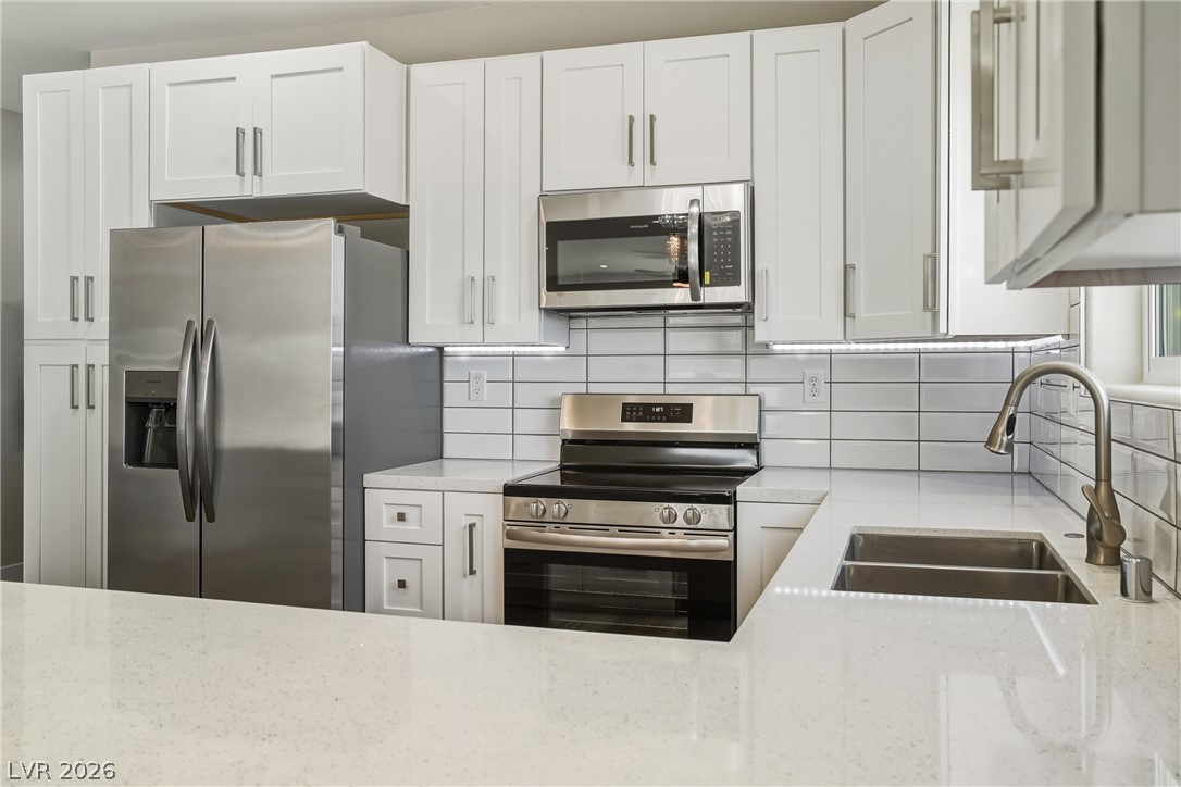 711 West Leffner Drive Pahrump NV 89060