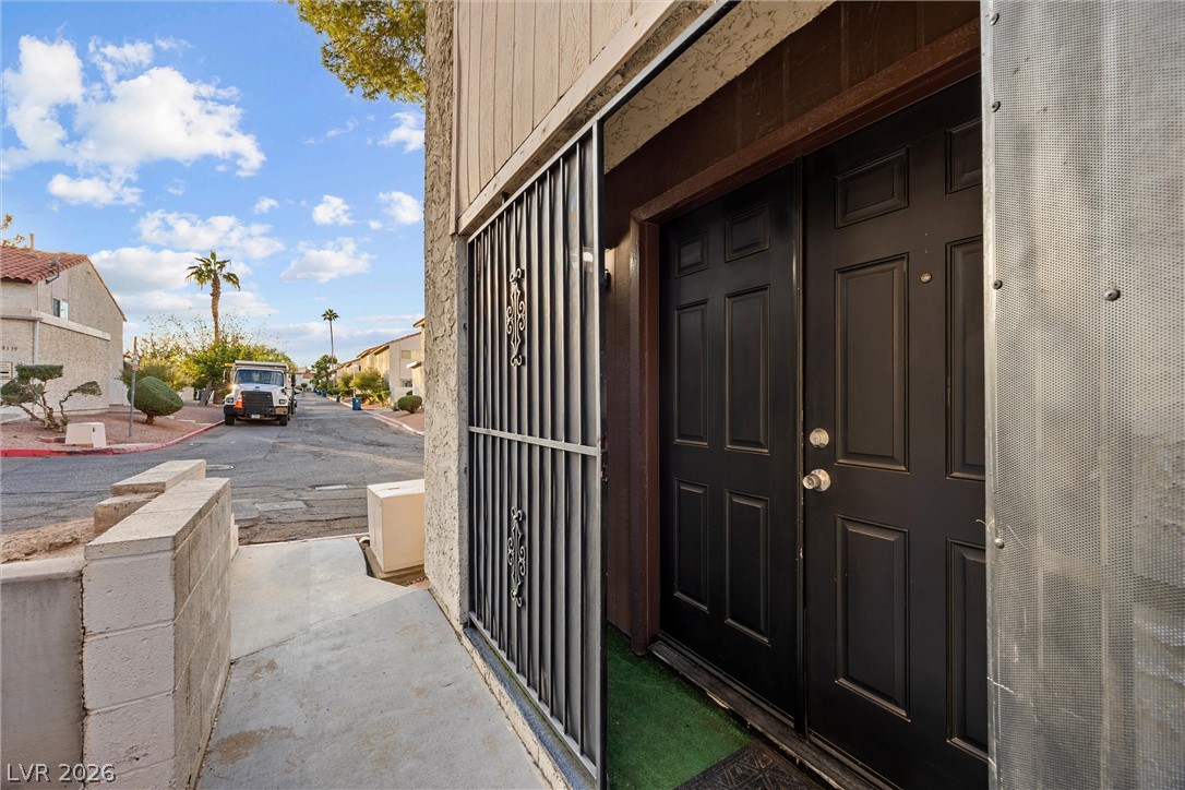3320 Duece Street Las Vegas NV 89121