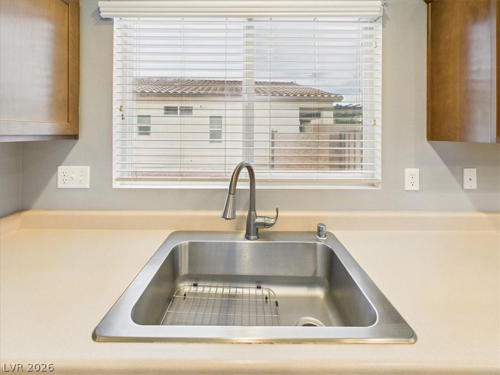 4469 Luciano Pahrump NV 89061