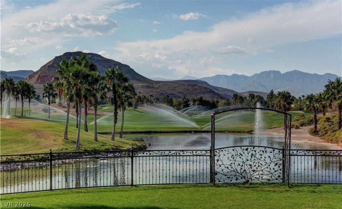 221 Lenape Heights Avenue Las Vegas NV 89148