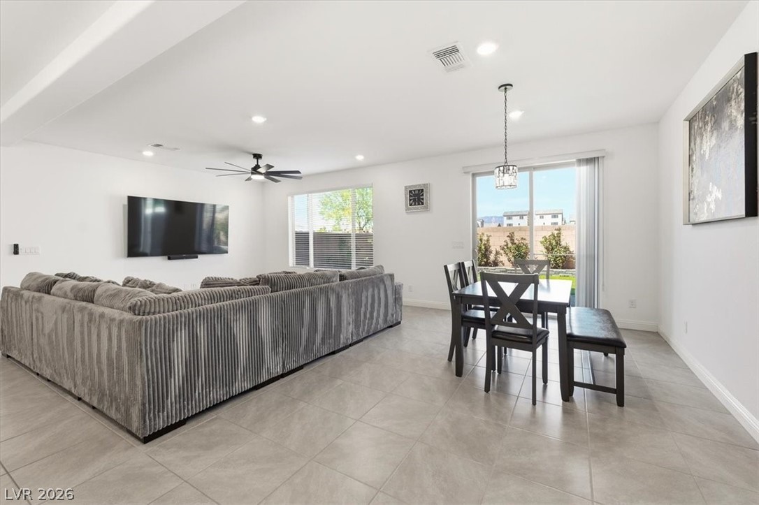 10369 Dallington Street Las Vegas NV 89141