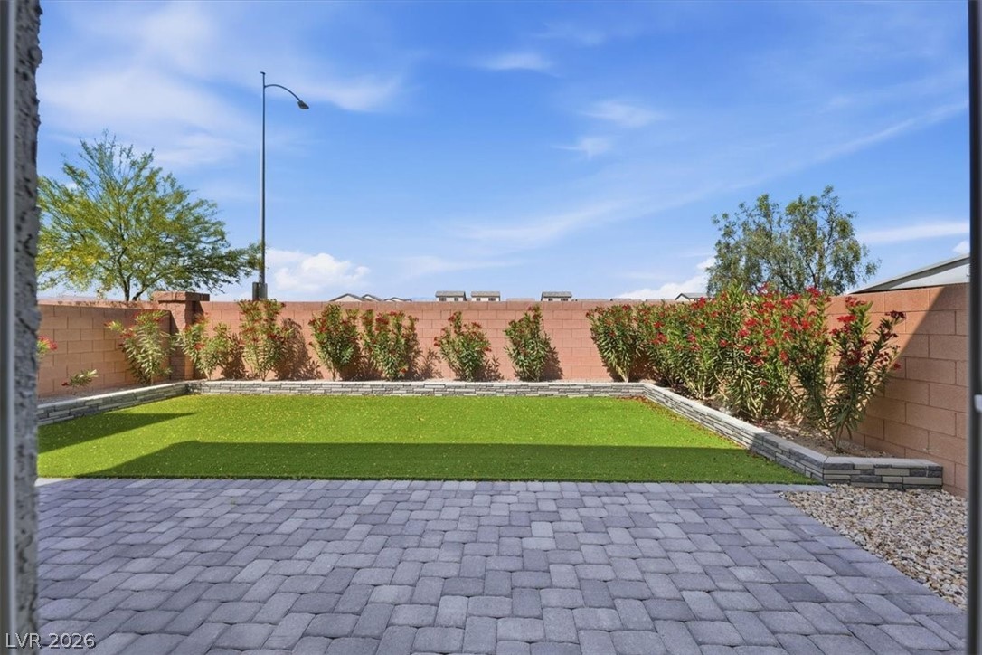 10369 Dallington Street Las Vegas NV 89141