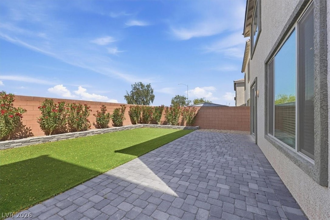 10369 Dallington Street Las Vegas NV 89141