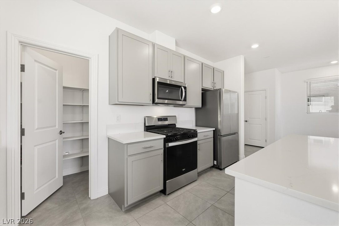 10369 Dallington Street Las Vegas NV 89141