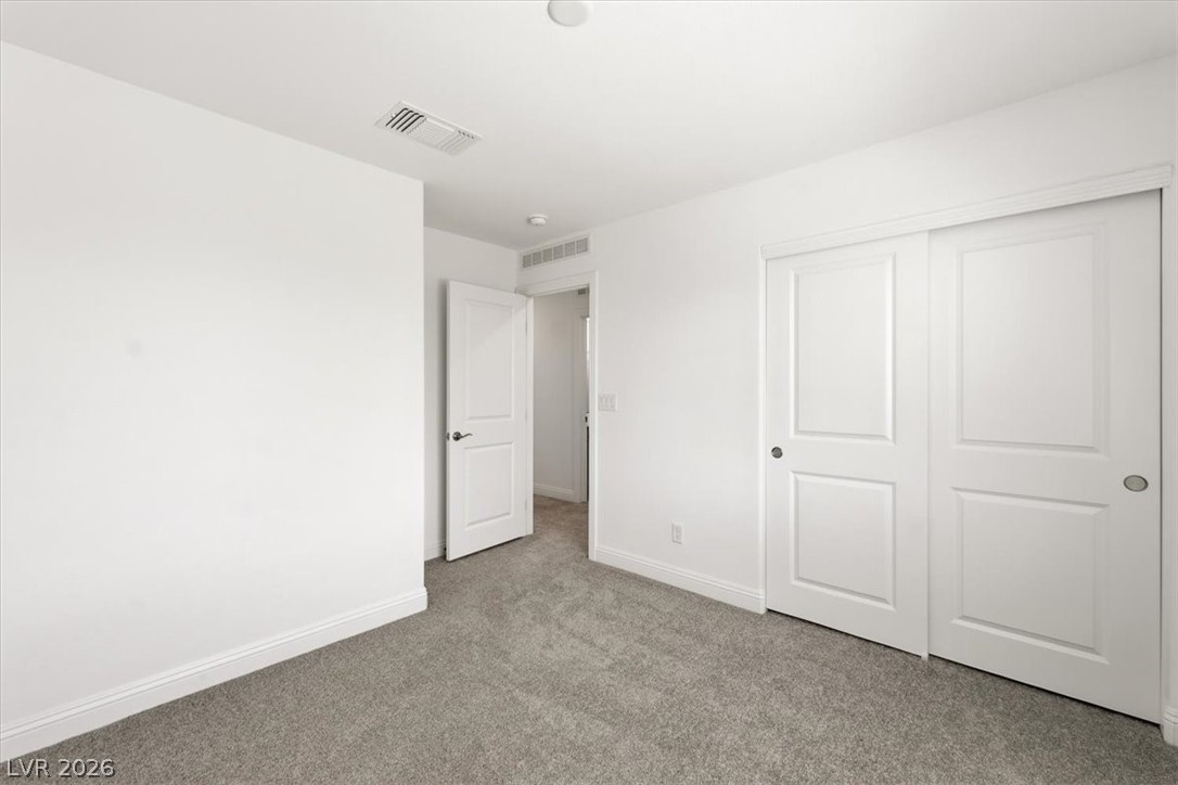10369 Dallington Street Las Vegas NV 89141