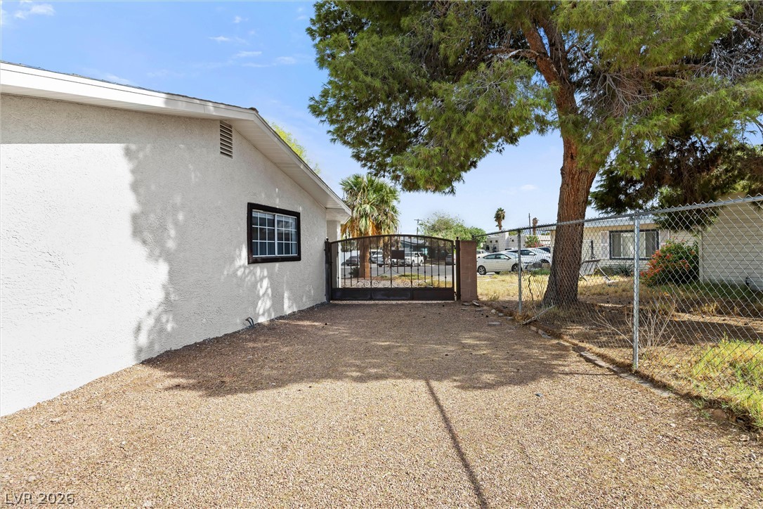 4122 Parkwood Circle Las Vegas NV 89121
