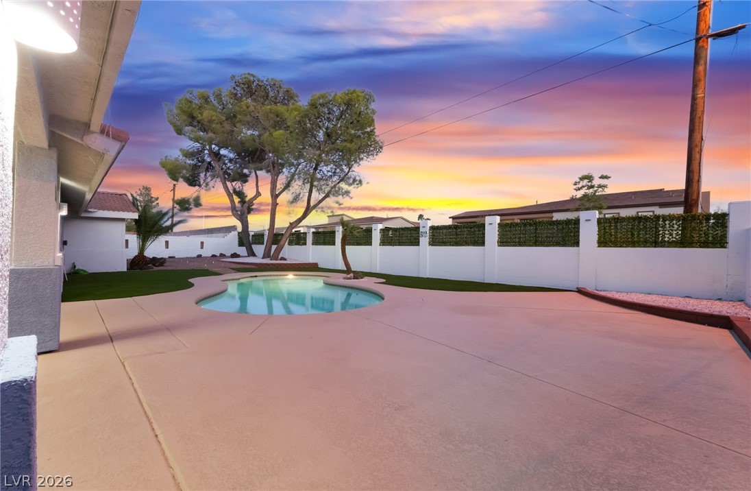 611 East Fairway Road Henderson NV 89015