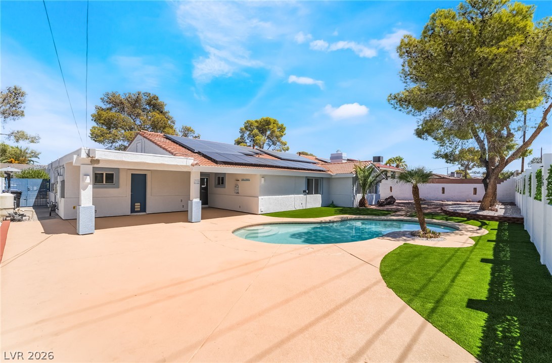 611 East Fairway Road Henderson NV 89015