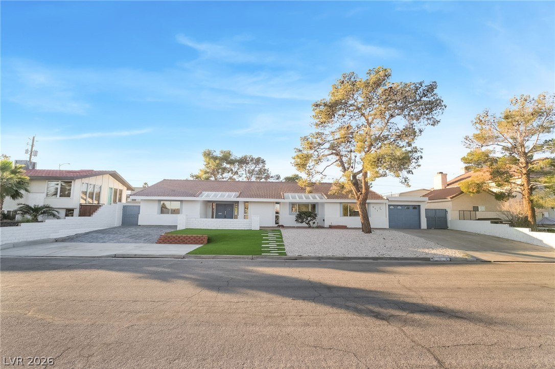 611 East Fairway Road Henderson NV 89015