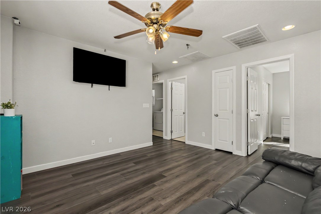 5227 Sparkling Vine Avenue Las Vegas NV 89131