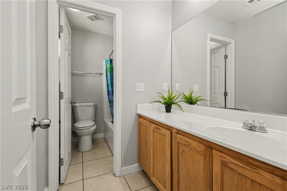 5227 Sparkling Vine Avenue Las Vegas NV 89131
