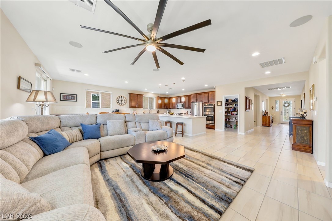 5601 Silver Cascade Avenue Las Vegas NV 89131