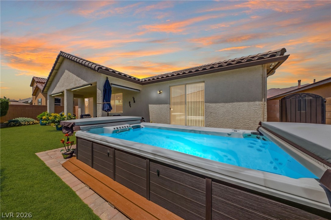 5601 Silver Cascade Avenue Las Vegas NV 89131