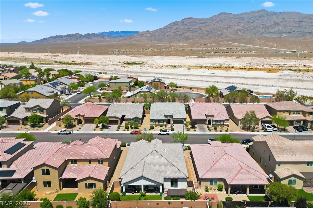 5601 Silver Cascade Avenue Las Vegas NV 89131
