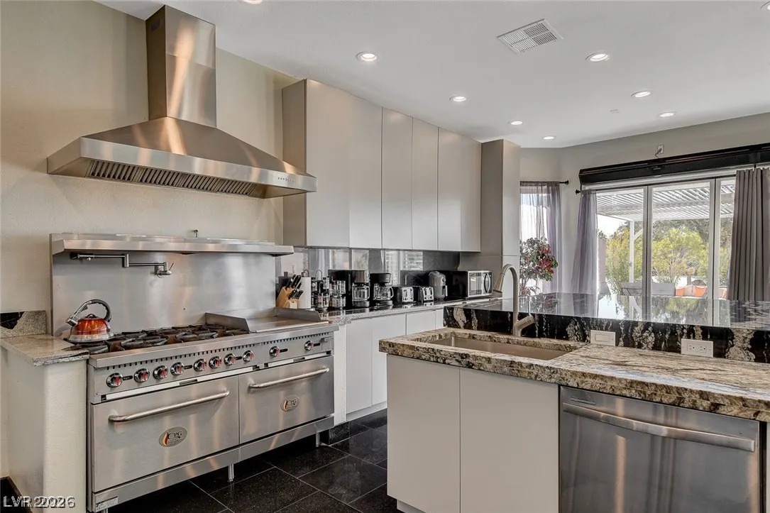 395 East Wigwam Avenue Las Vegas NV 89123