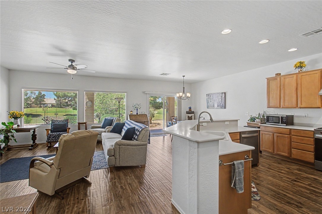 7681 Songster Street North Las Vegas NV 89084