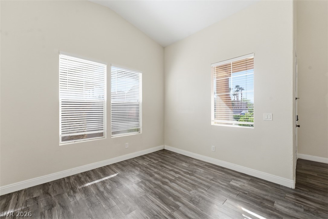 742 Canfield Point Avenue Las Vegas NV 89183