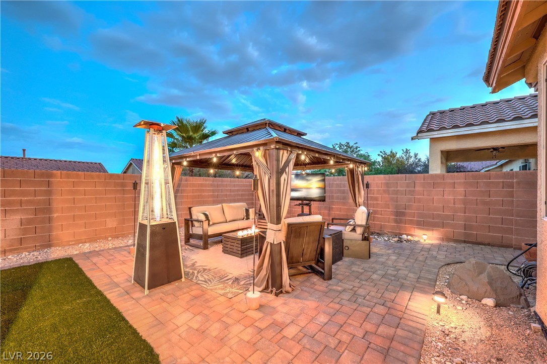 7228 Dusty Cloud Street Las Vegas NV 89149